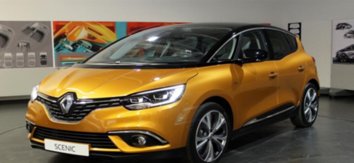 New Renault Scenic MPV Revealed at Geneva Auto Show