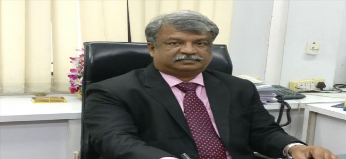 Meenkakshi Sundaram takes charge as Corporation Bank DGM