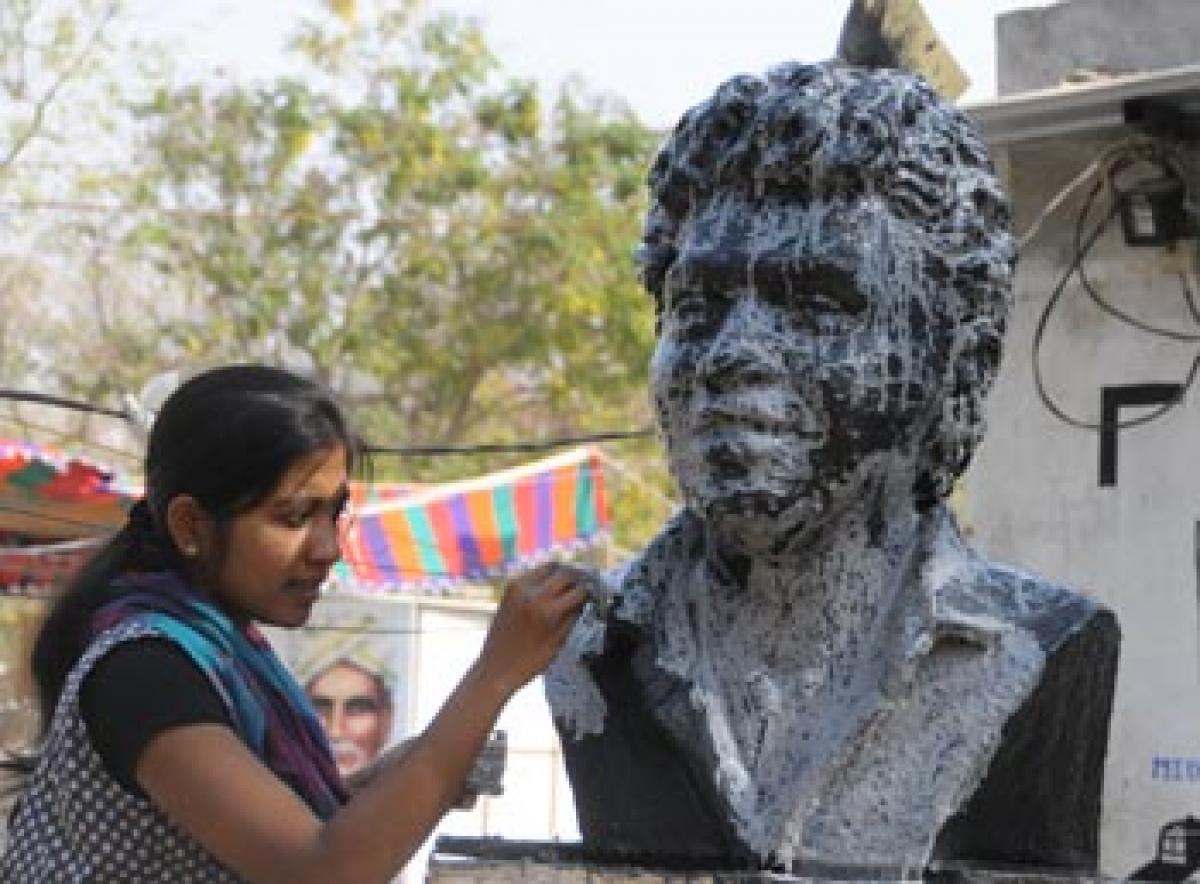 Intellectuals lend support for Rohith law