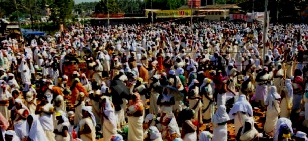 Thousands of women offer Attukal Pongala in Kerala