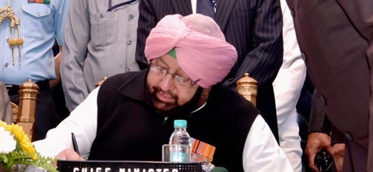 As Captain Amarinder looks to end VIP culture, his minister threatens to suspend principal over minor gaffe!