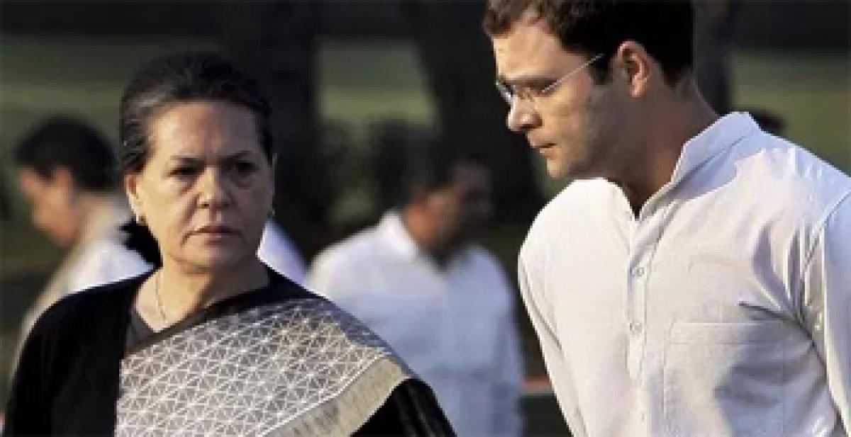 Kerala temple tragedy: Sonia, Rahul express grief