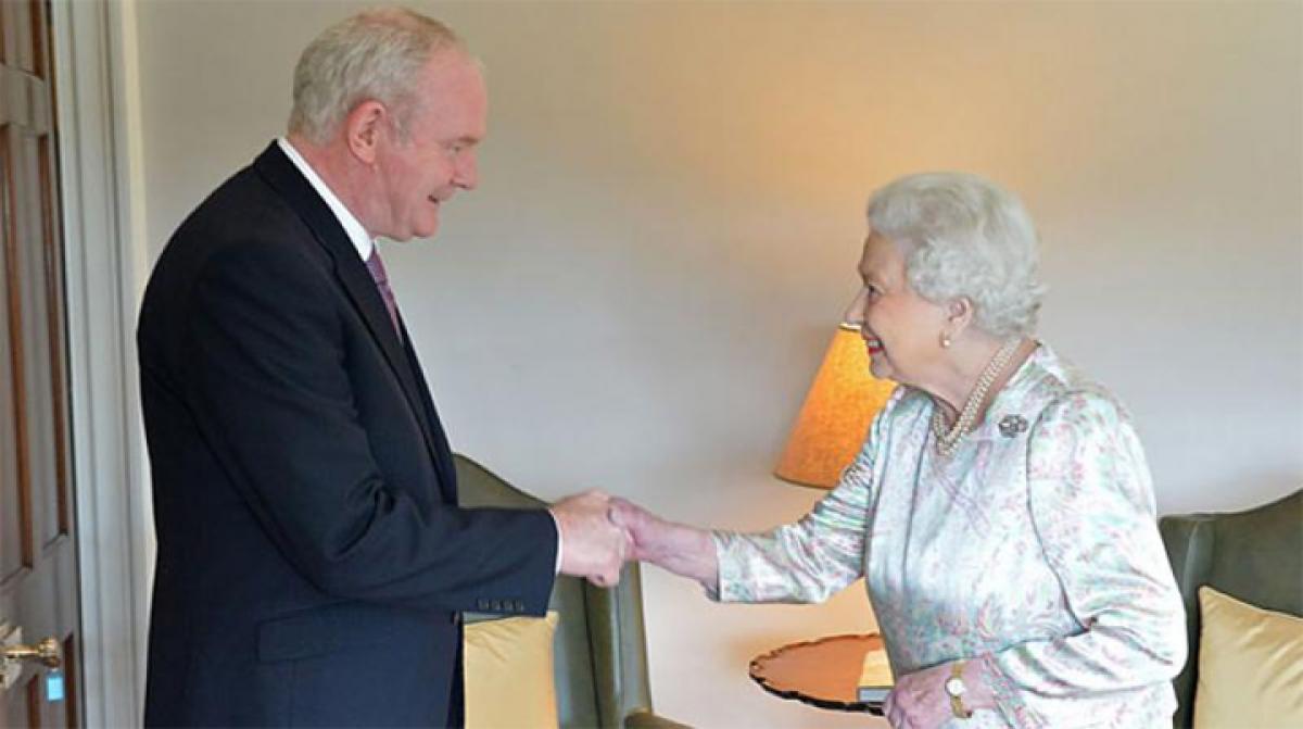 Im still alive jokes Queen Elizabeth on N Ireland visit