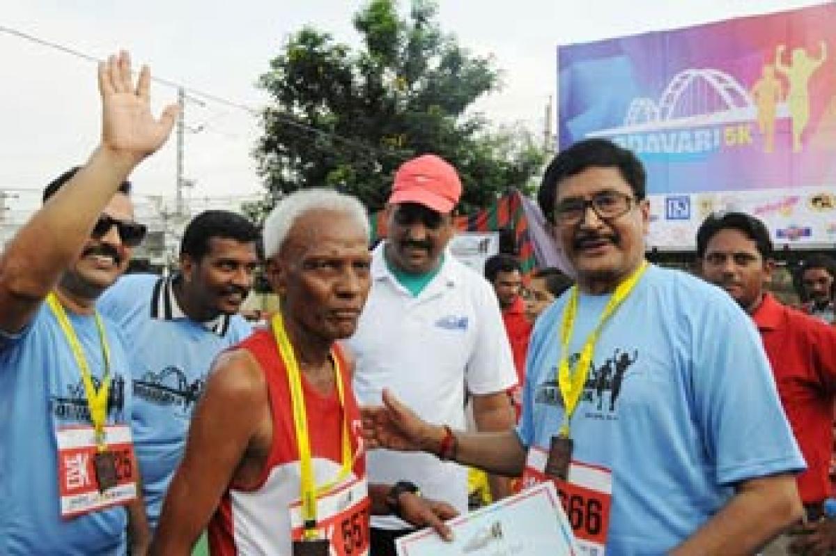 Healthy life more crucial than life span: MP Muralimohan