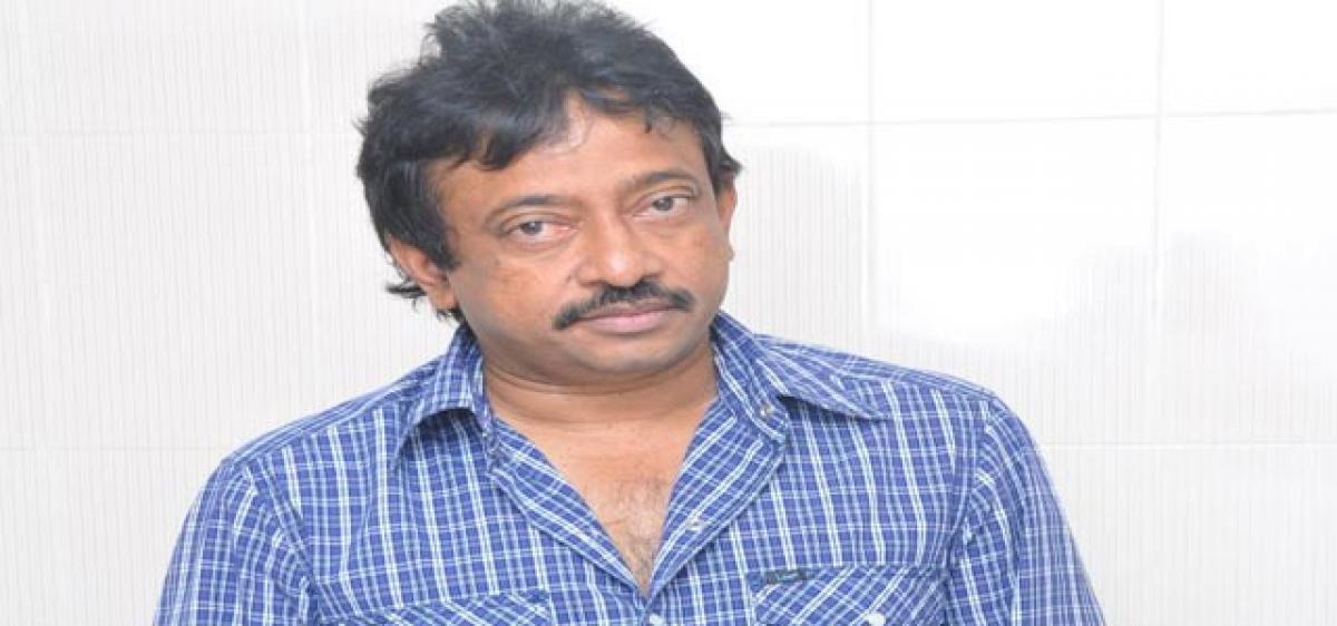 Ram Gopal Varma lauds Manoj Bajpayee