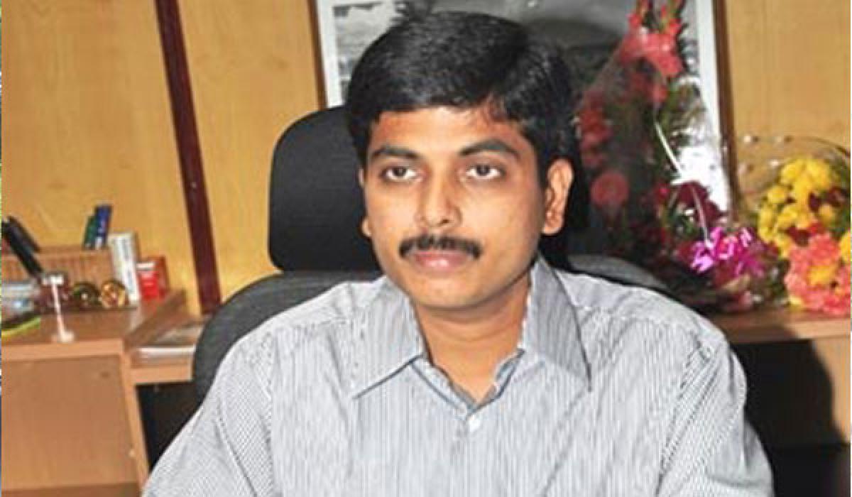 Collector Kona Sasidhar  transferred to Guntur