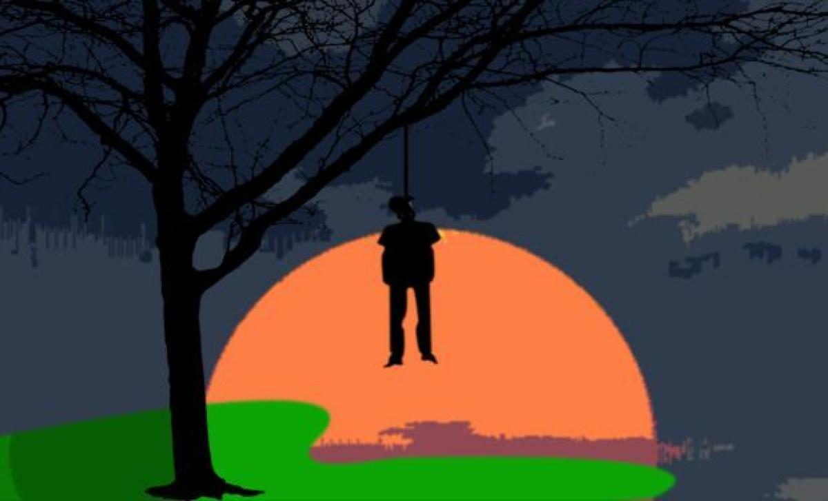 Man commits suicide in Hyderabad