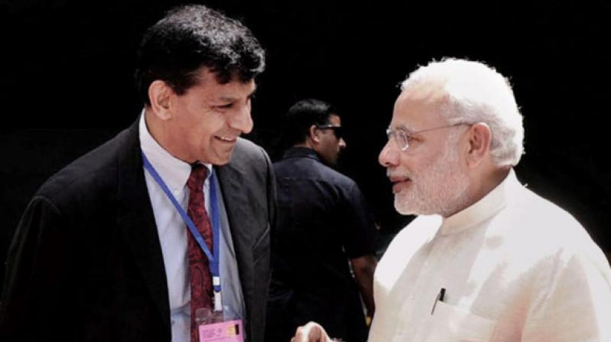 Will RBI chief Raghuram Rajan win over Narendra Modi?