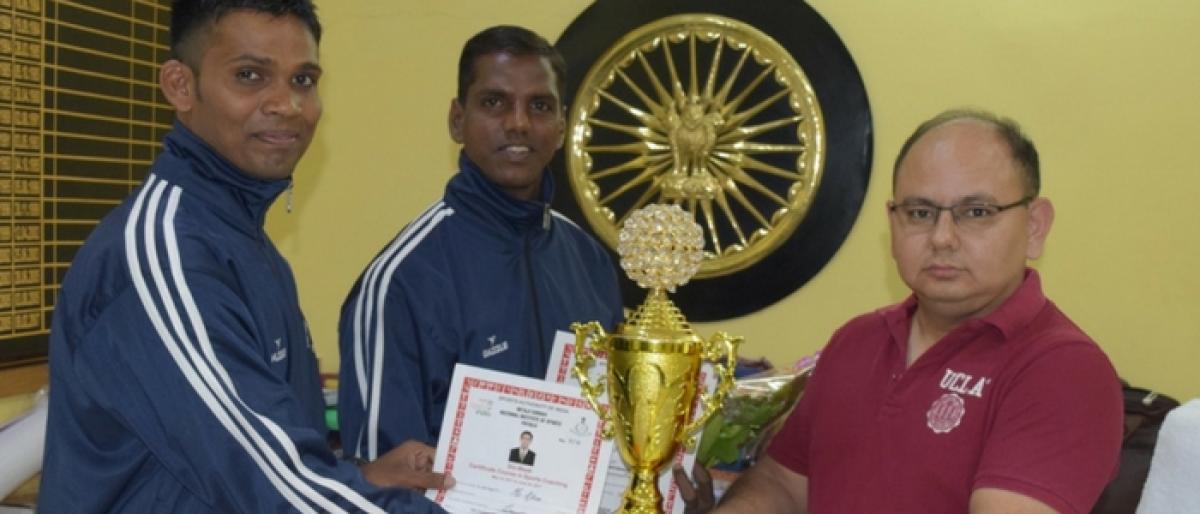 Nizamabad Police constables win swimming coach awards