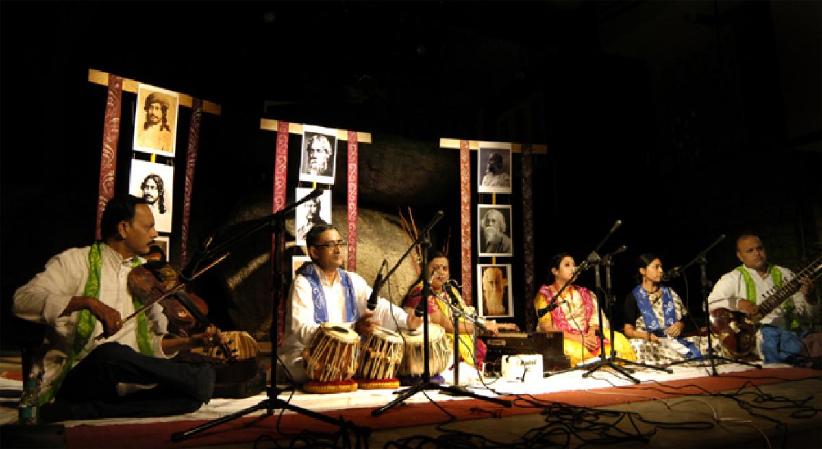 Emotive shades of Rabindra Sangeet