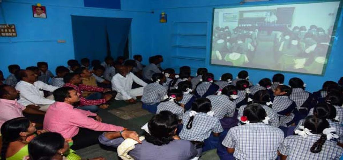 Digital classes enhance students concentration: Collector