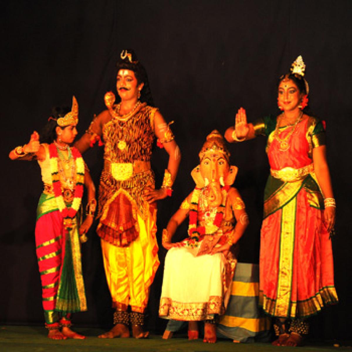 Kuchipudi dance fest gets off to a colourful start