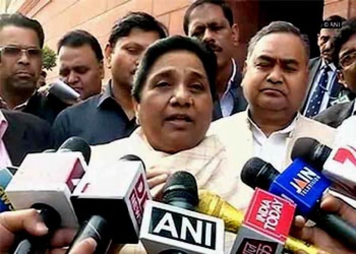 Mayawati takes up on Smriti Iranis offer of beheading