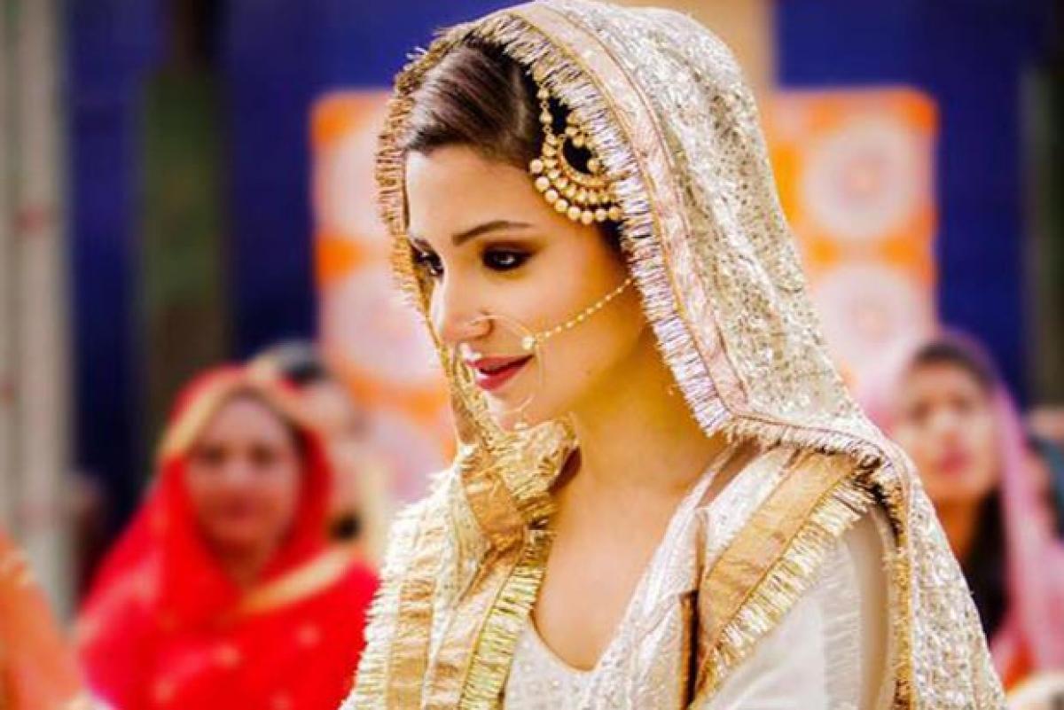 Anushka Sharma Wedding Makeup | Indian Bridal Makeup Look - YouTube