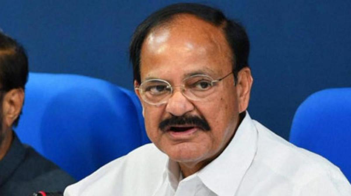 Centre to come out with new Metro Rail policy: Venkaiah Naidu