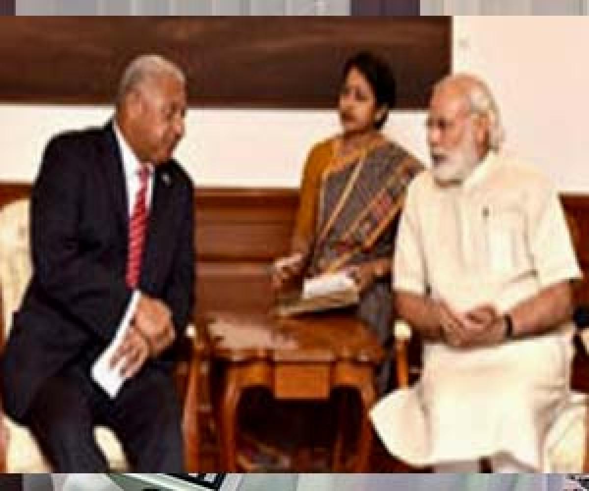 Fiji PM Bainimarama calls on PM Modi