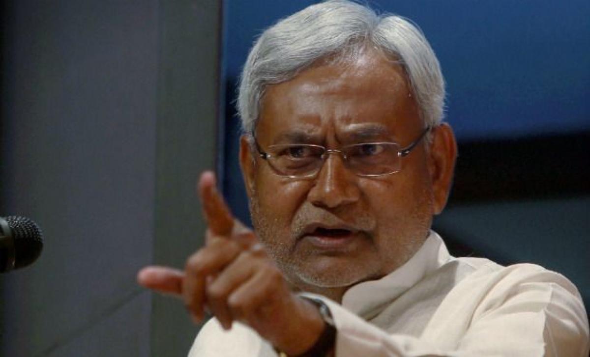 Survey puts Nitish Kumar on top in Bihar Assembly polls