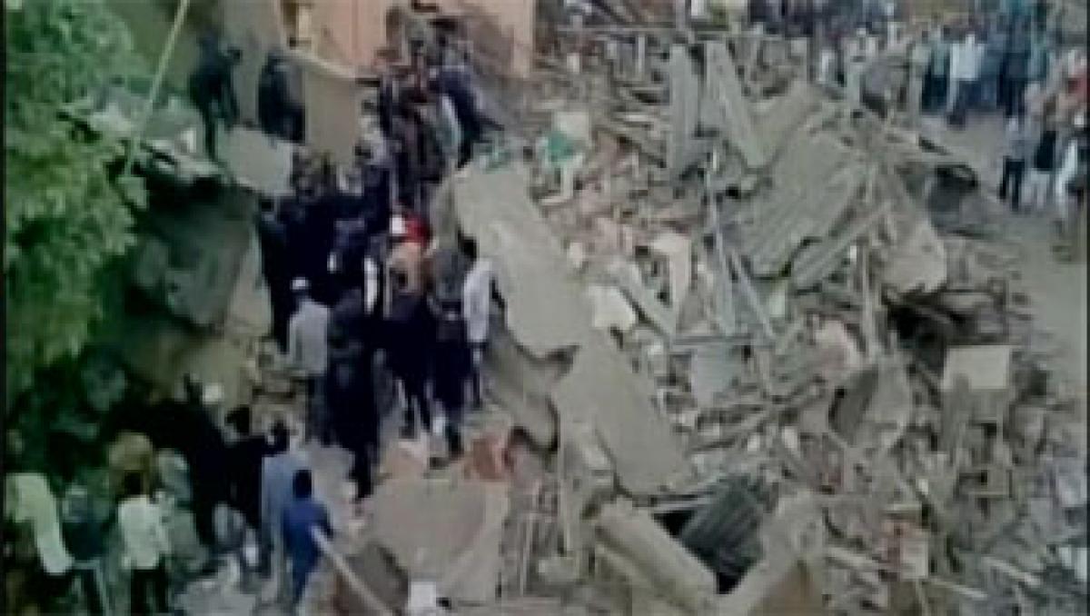 Double-story building collapses in Mumbai, no causality reported