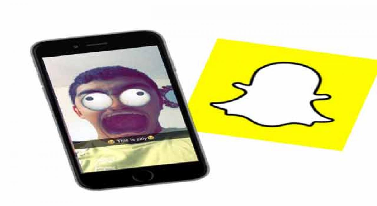 Snapchat updates app with one-hand zoom feature