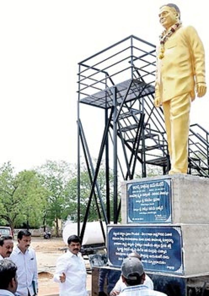 Greater Warangal Municipal Corporation expedites Jayashankars memorial works at Ekasila