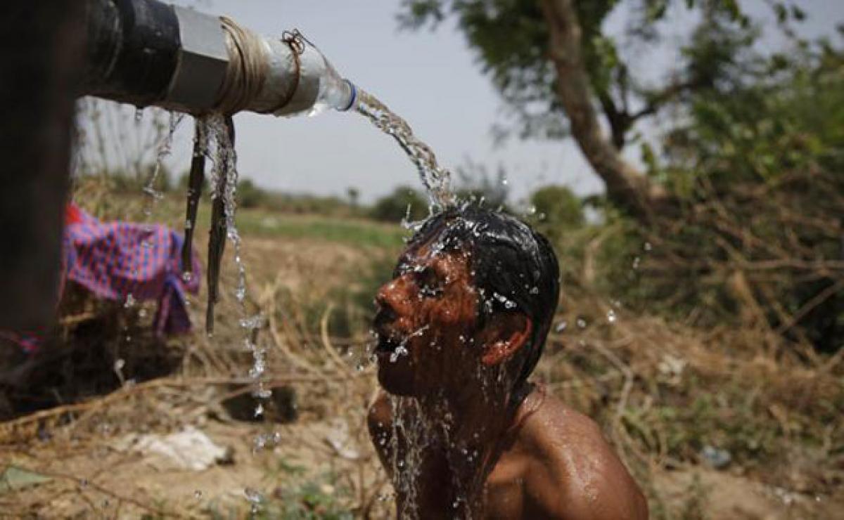 Heatwave kills 66 in Telangana, 45 in AP