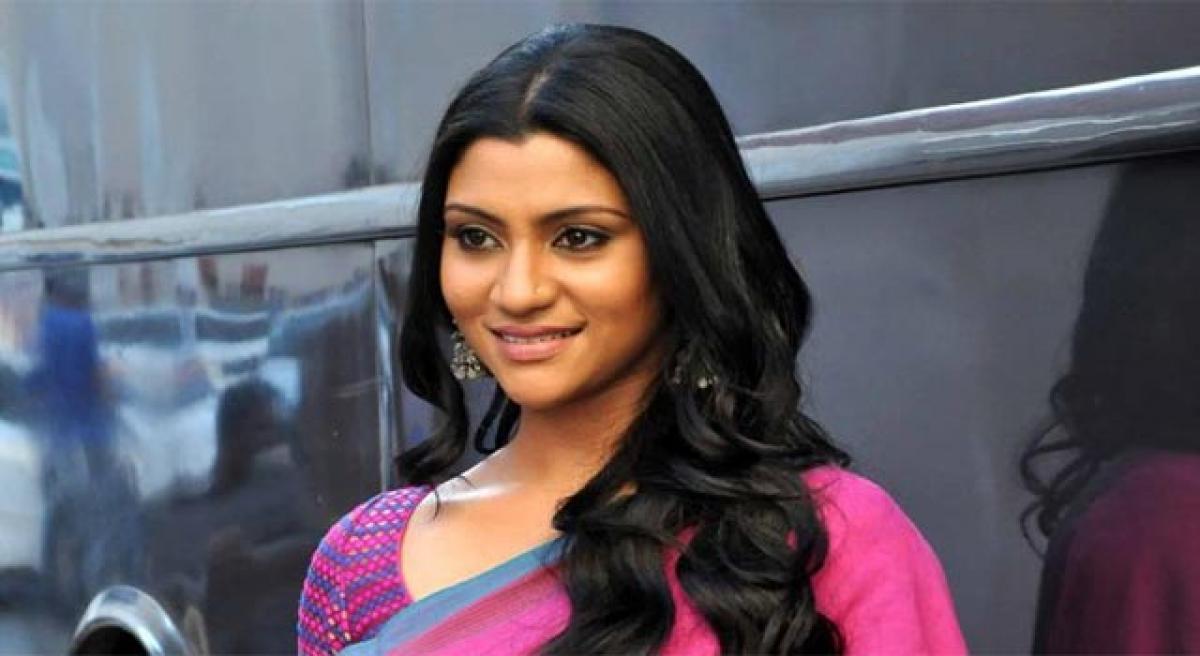 Konkona feels its difficult to release non-commercial films