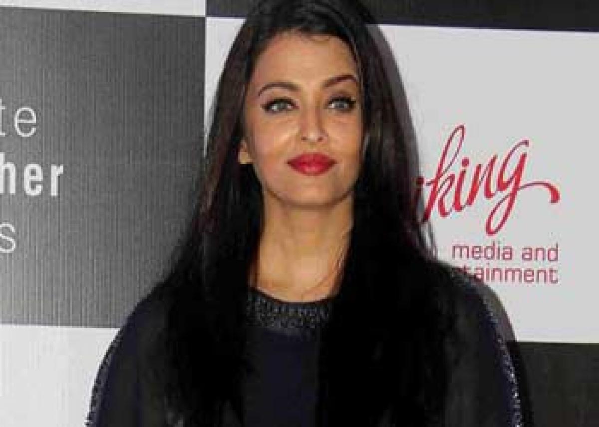 Aishwarya explains absence of dance in Jazbaa song