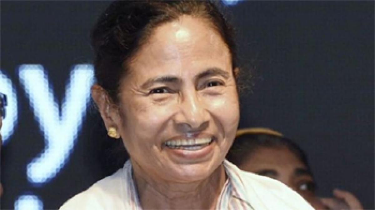 Mamata files nomination papers from Kolkata’s Bhabanipur constituency