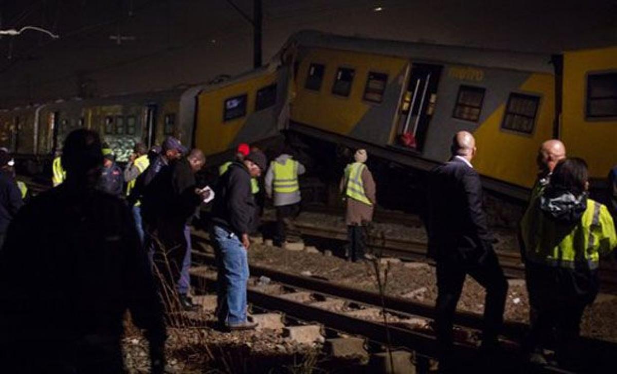 More than 300 people injured in train crash in South Africa