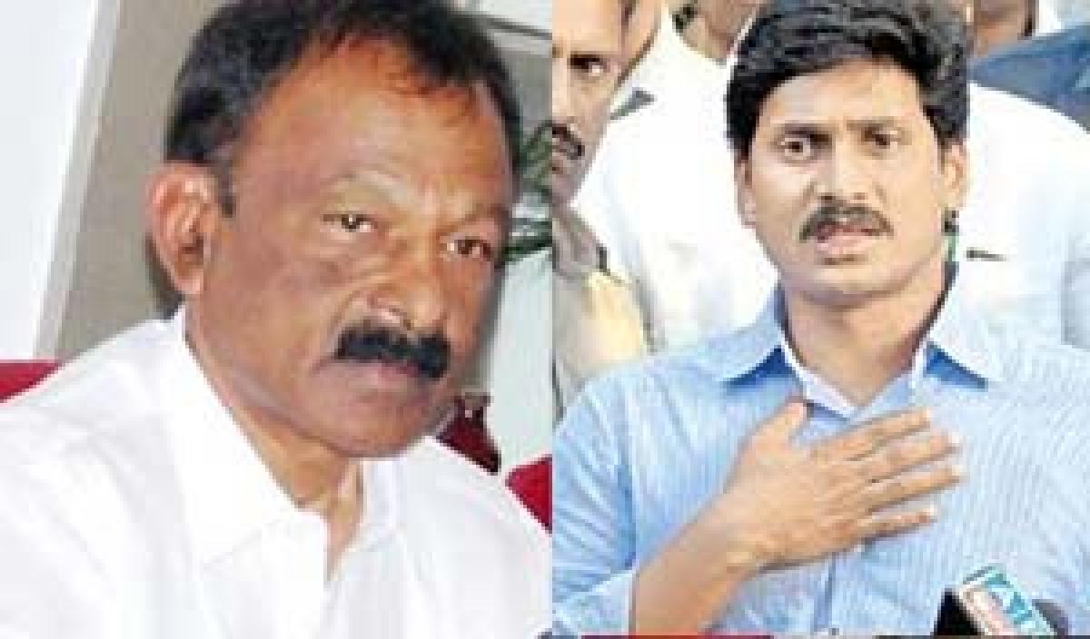 YS Jagan immature politician, says Raghuveera Reddy