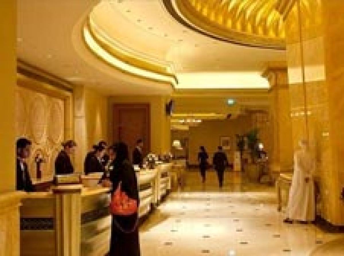 Abu Dhabi hotel guests to pay new fee on bills