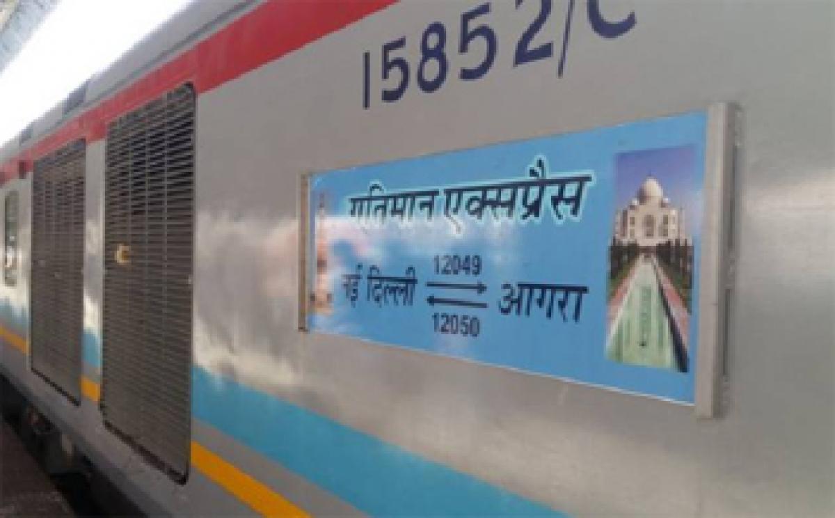 Indias fastest train Gatiman Express flagged off