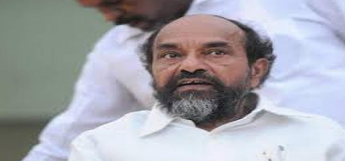 Krishnaiah urges AP, Telangana to exert pressure