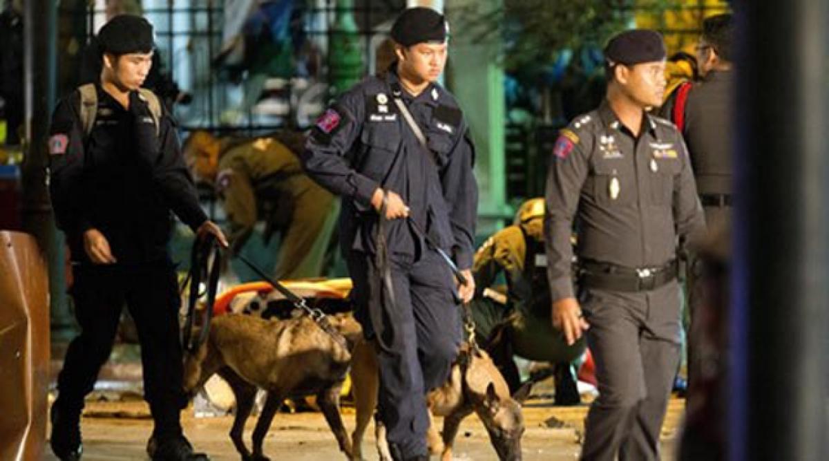 Bangkok blast suspect hired to make bombs