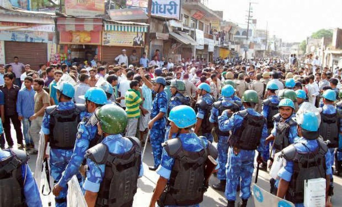 incidents-of-communal-violence-go-up-in-first-six-months-of-2015