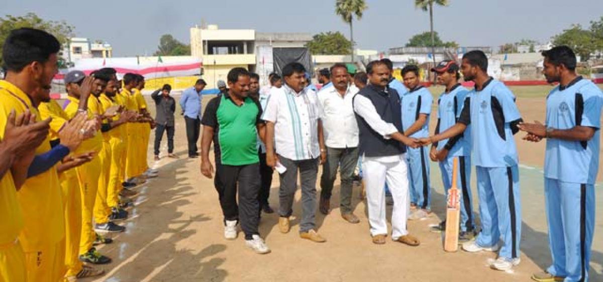 Kakatiya Premier League Cricket Tournament begins