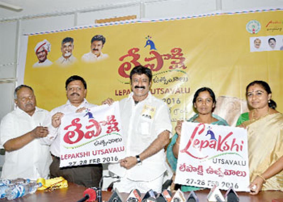 Lepakshi fest will reflect glorious culture, traditions: Balakrishna