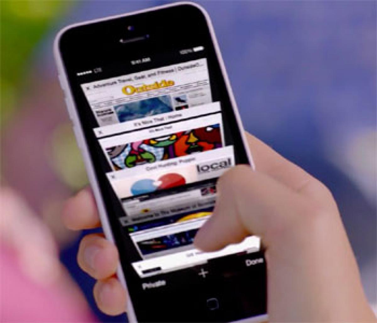 Facebook launches Instant Articles to iPhone users