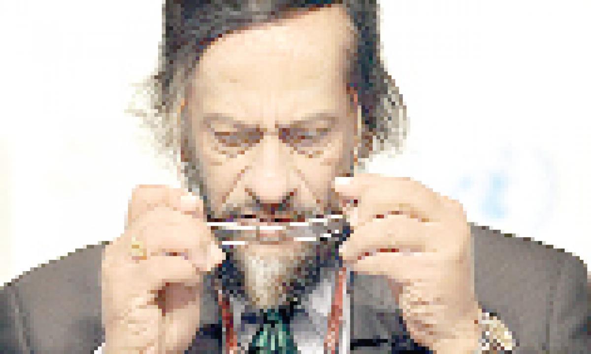 Sexual harassment case: Big relief for Pachauri; can enter TERI offices