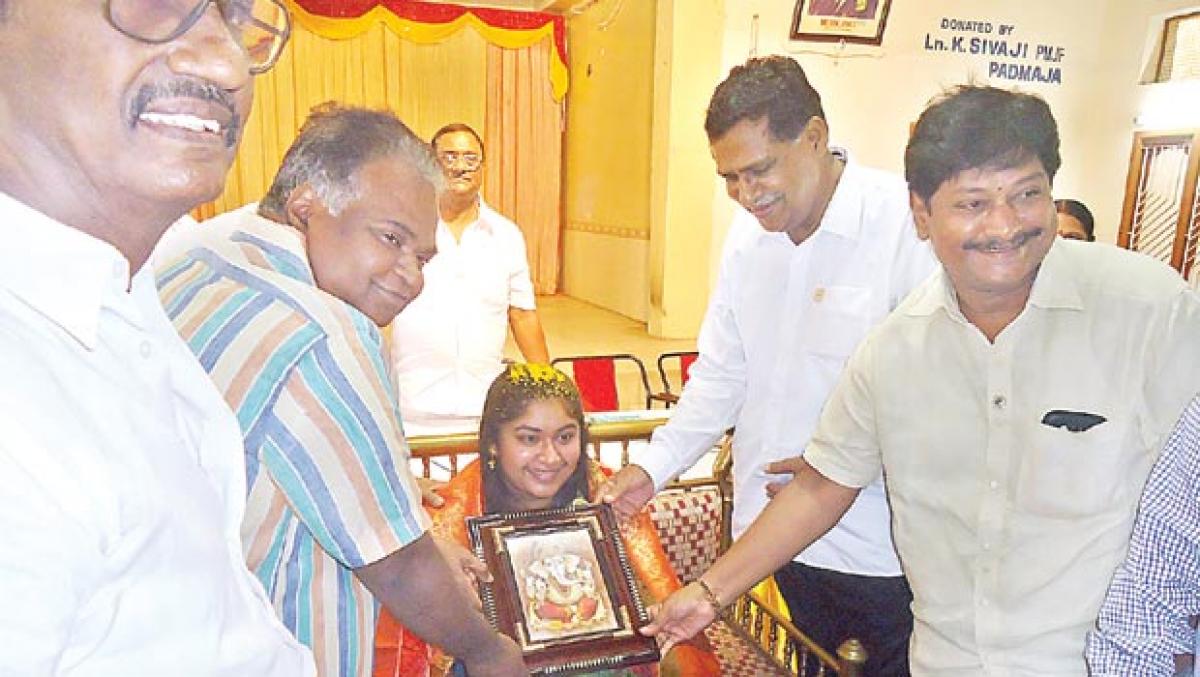 Dr Sameera felicitated