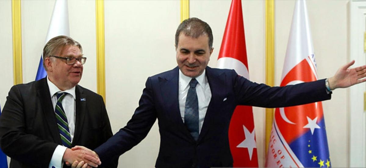 Turkey should re-evaluate EU migrant deal: minister