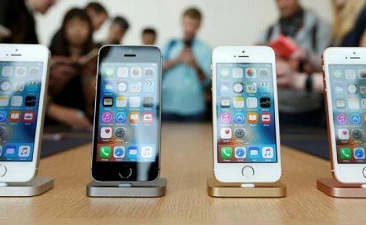 Apple Selling Made In India iPhones On Trial Basis