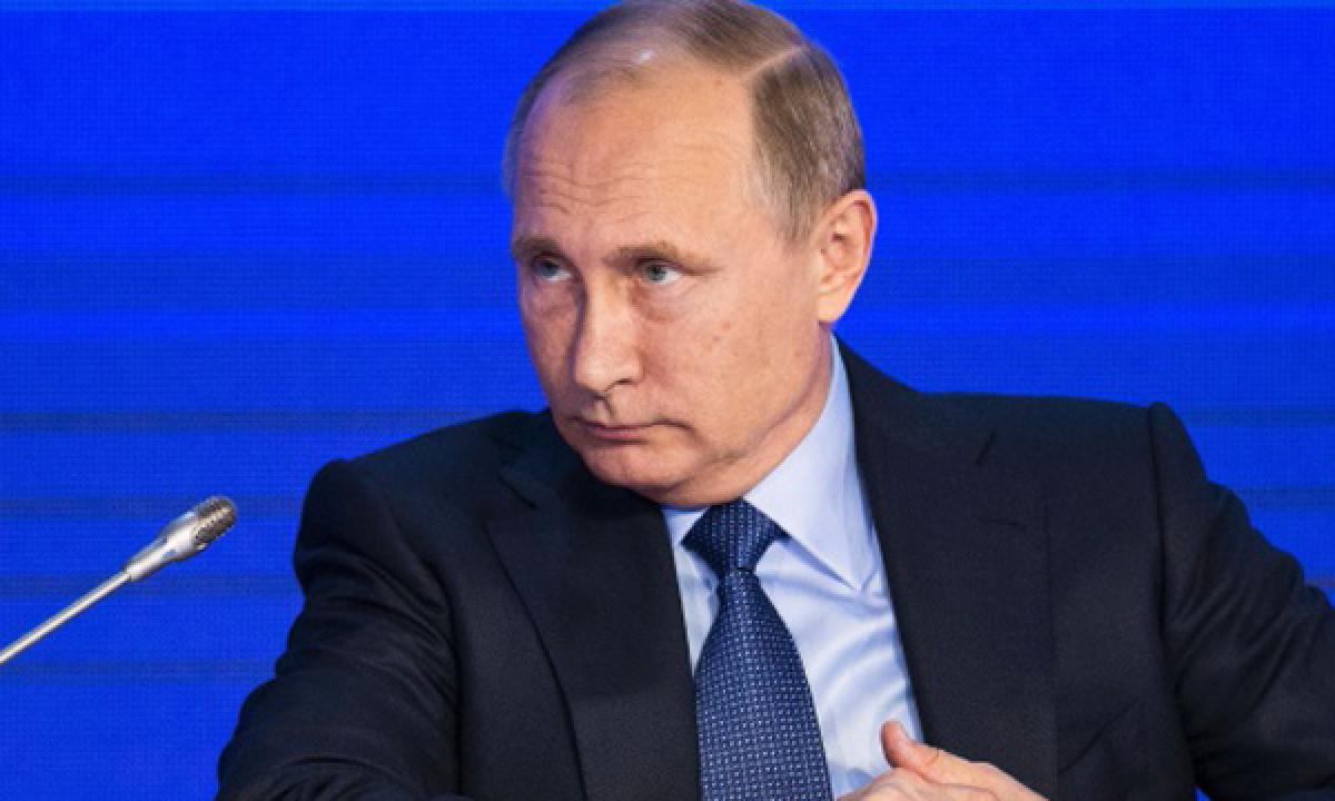 Vladimir Putin will face western pressure over Ukraine and Syria talks