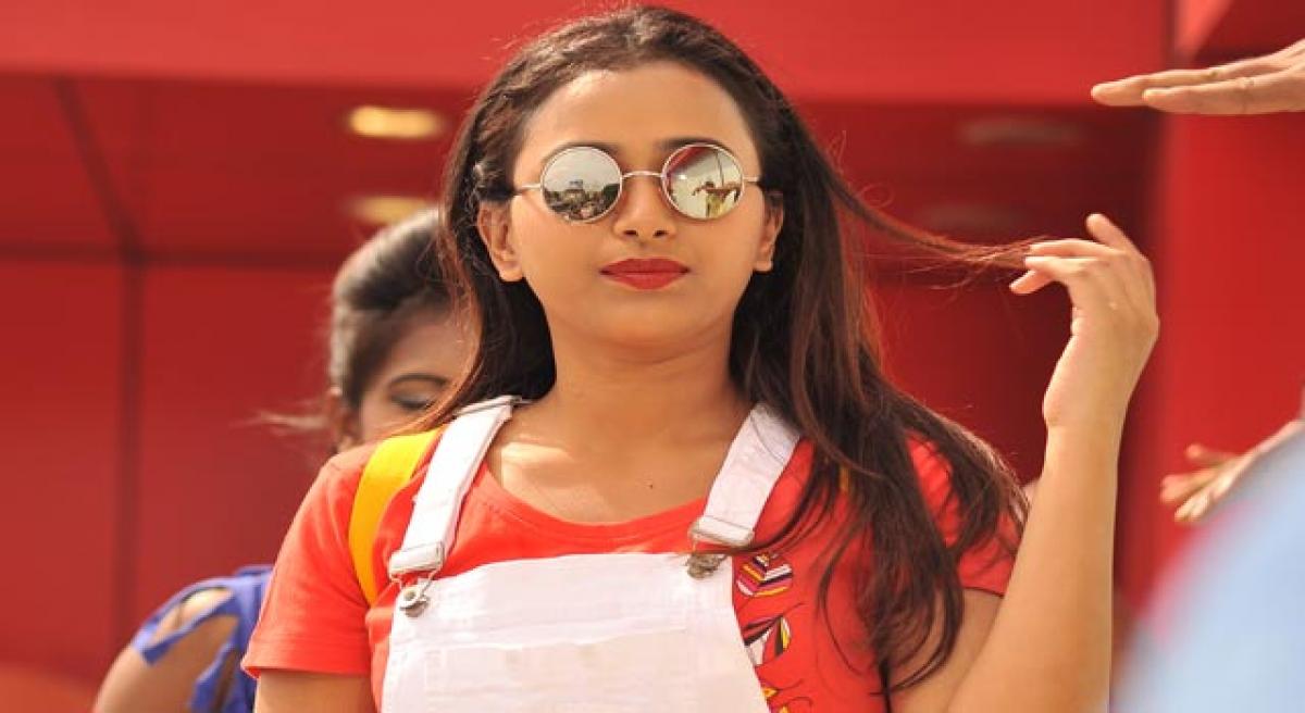 Shwetha makes comeback with a comedy