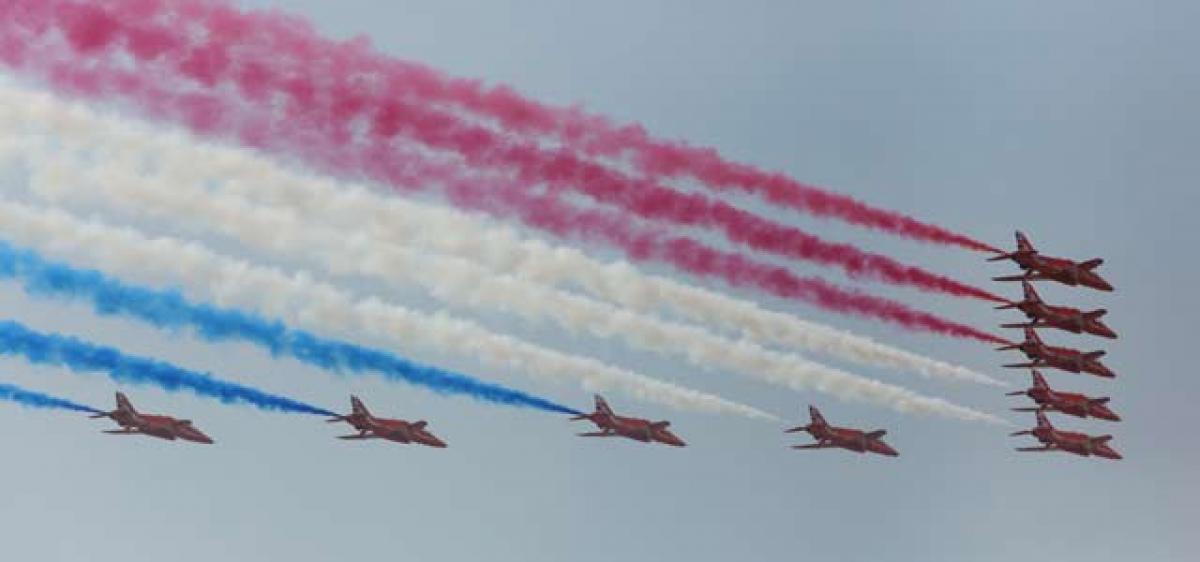 Red Arrows enthrall audience at Air Force Academy