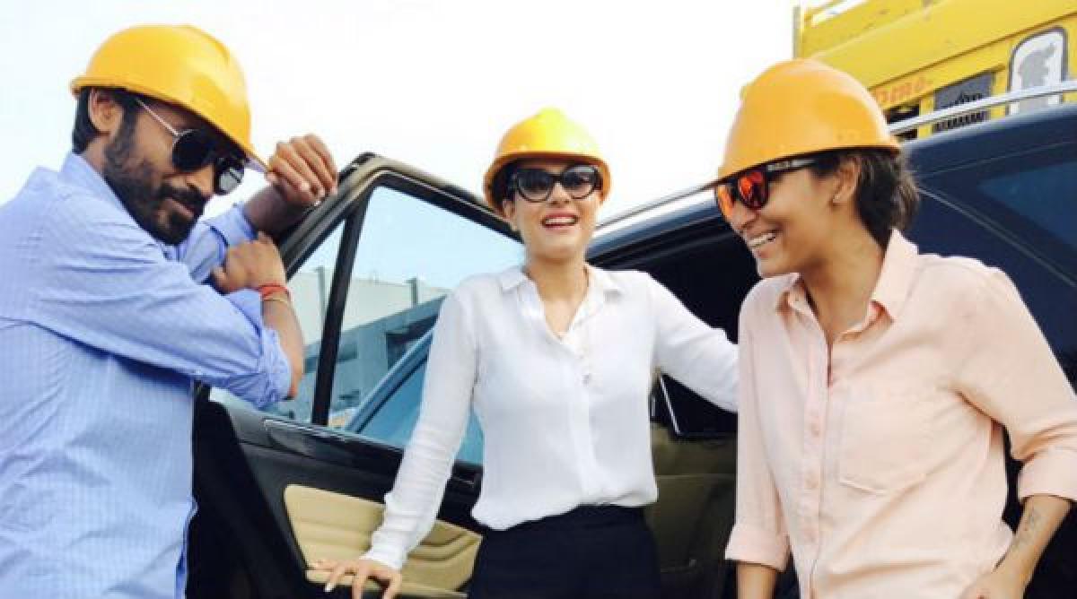 Soundarya Rajnikanth, Dhanush wrap VIP 2  shoot