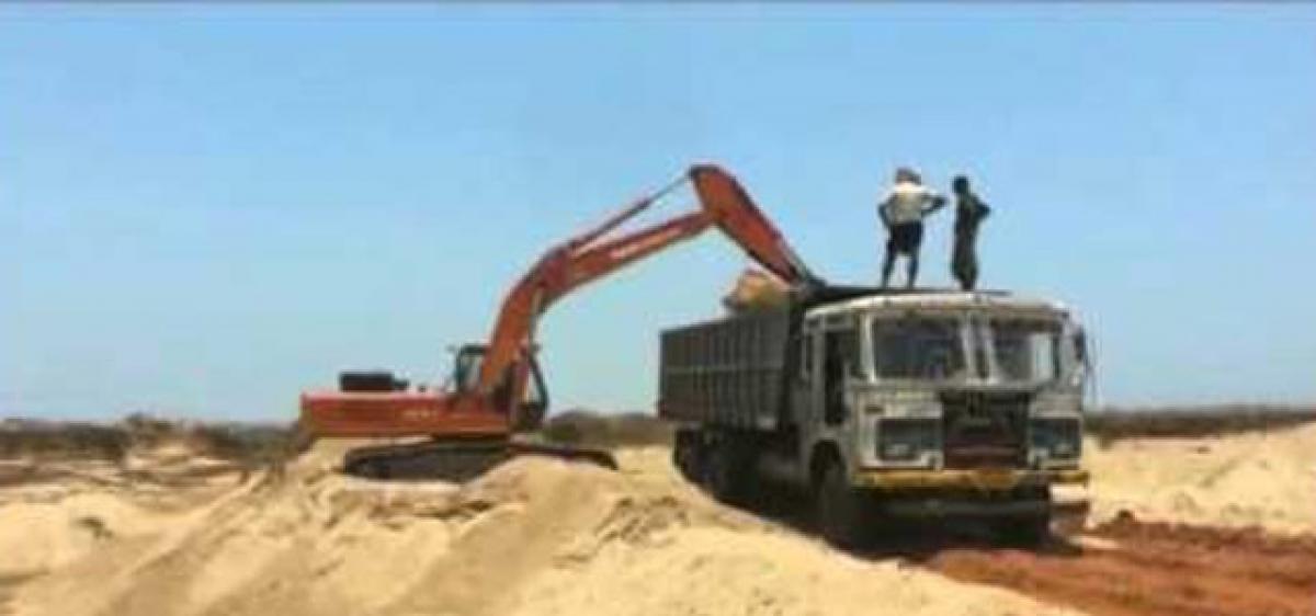 Illegal sand mining continues unabated on Manjira River bank