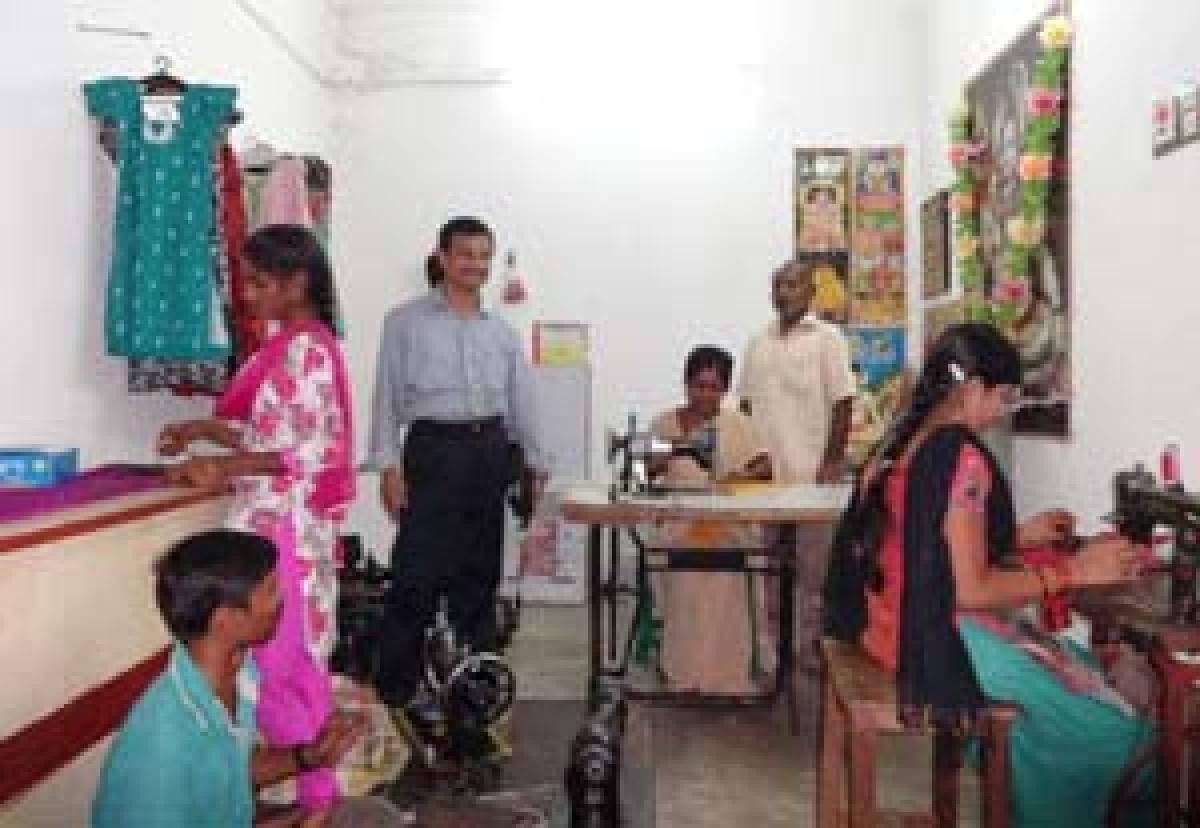 Jobless youth learn skills, make a decent living