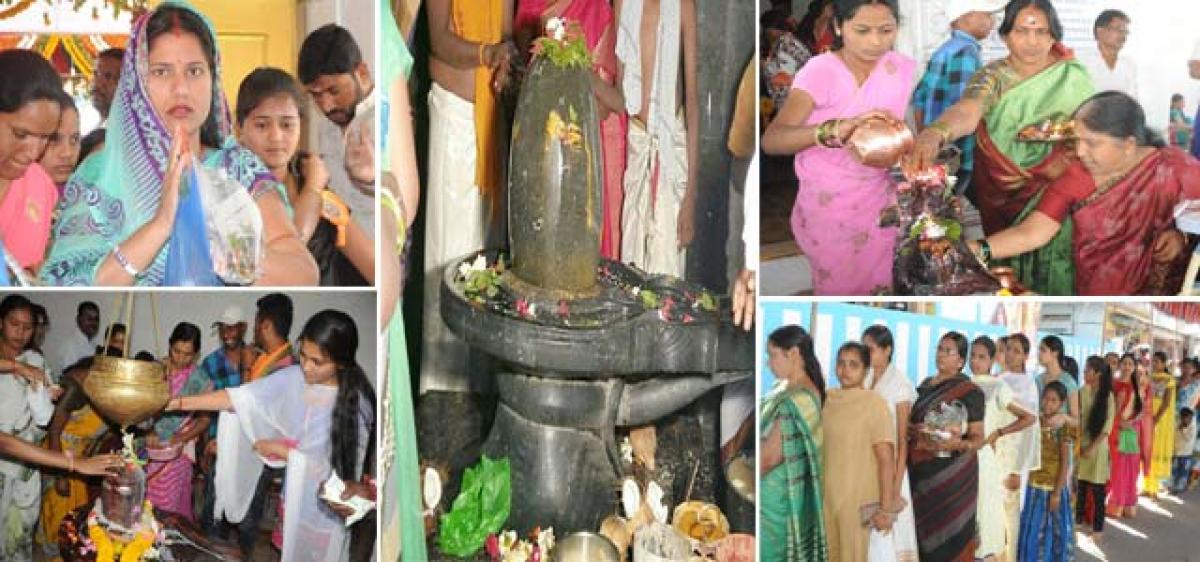 Devotees throng Siva temples in four districts of Telangana