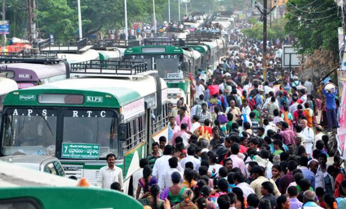 KCR directs TSRTC to ply more buses